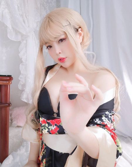 《为何是你》电影在线观看