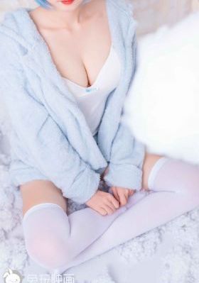 优衣库无删减原视频