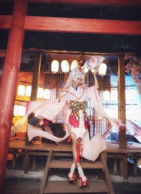 让我的手扰乱你吧完整版